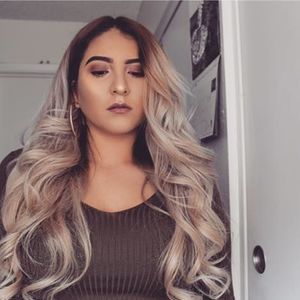 Meet your Posher, Vivian